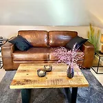 Schöne Teilweise Mit Dachterrasse Im Herzen Von * Itzehoe