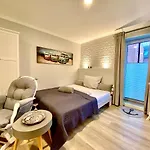 Lejlighed Schoene Teilweise Mit Dachterrasse Im Herzen Von