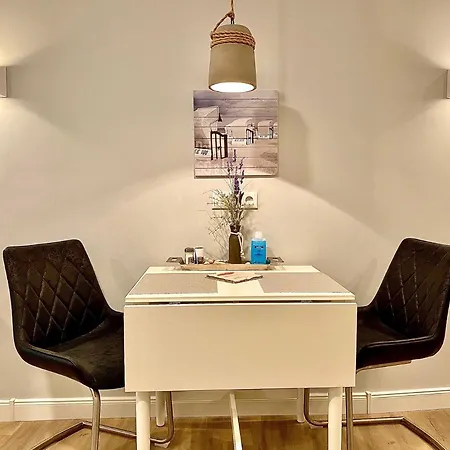 Apartamento Schoene Teilweise Mit Dachterrasse Im Herzen Von