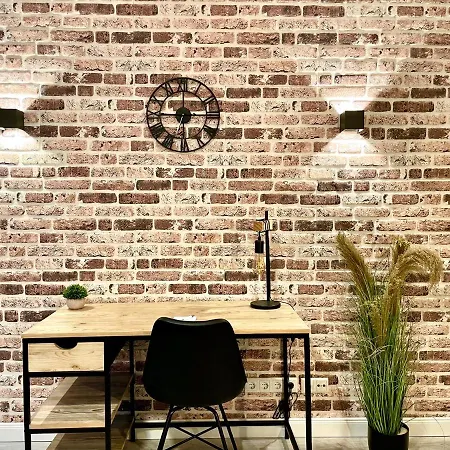 Apartamento Schoene Teilweise Mit Dachterrasse Im Herzen Von Itzehoe